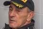 O piloto brasileiro Artur Bragantini, tricampeão da Fórmula Ford, morreu na manhã de quarta-feira (21), aos 74 anos, em decorrência de uma doença pulmonar obstrutiva crônica (DPOC). <!-- NICAID(14842036) -->