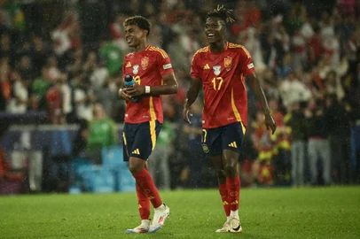 Lamine Yamal, Nico Williams, futebol, Espanha