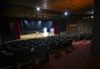 Mesmo após conserto emergencial, goteiras voltam a teatro de Porto Alegre