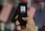 Celulares “burros”: aparelhos com poucos recursos são opção para quem busca detox digital