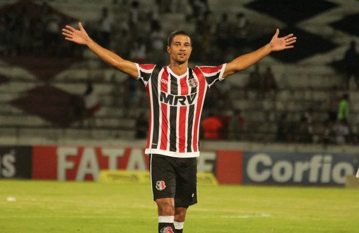 Tiago Freitas / Santa Cruz, Divulgação