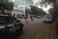 Luiz Carlos Gomes da Silva Filho, da PM2, levou três tiros e morreu. Na sequência, houve perseguição e quatro suspeitos foram presos.<!-- NICAID(12298247) -->