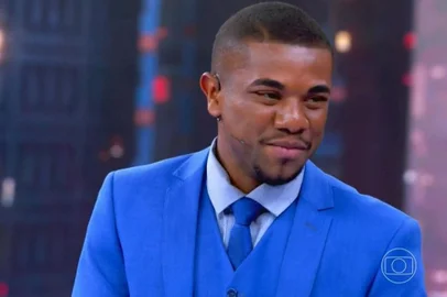 Davi Brito participa do Domingão com Huck e fala sobre relacionamento com Mani<!-- NICAID(15747508) -->