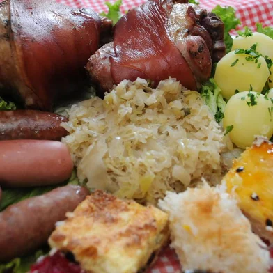 ***  Leo Munhoz -  Gastronomia Alemã  ***Prato Variado.<!-- NICAID(439940) -->