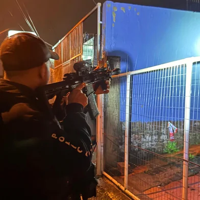 Polícia Civil faz operação contra facção que teria sido ajudada por estagiário da Justiça de Gravataí. Foto: Polícia Civil / Divulgação<!-- NICAID(16062424) -->