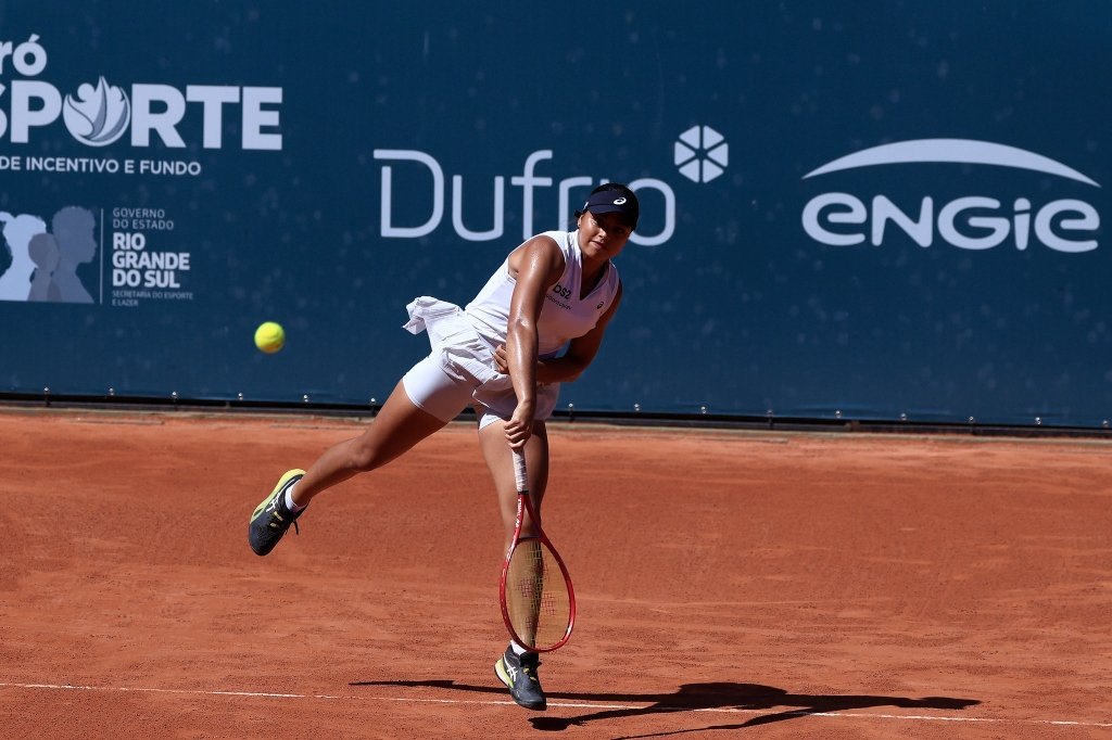 Nan&aacute; Silva &eacute; campe&atilde; da Brasil Juniors Cup e quebra tabu de 35 anos