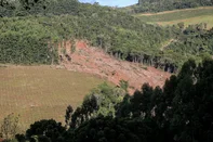 CAXIAS DO SUL, RS, BRASIL, 29/05/2024. Vinícola é desativada por risco de deslizamento. (Neimar De Cesero/Agência RBS)<!-- NICAID(15776854) -->