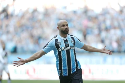 BRASIL, RS, PORTO ALEGRE. 11/09/2022. Na Arena, Grêmio recebe o Vasco da Gama pela Série B do Brasileirão. Jogo marca o retorno do técnico Renato Portaluppi ao comendo do Tricolor. (Foto: Anselmo Cunha/Agência RBS)<!-- NICAID(15203065) -->