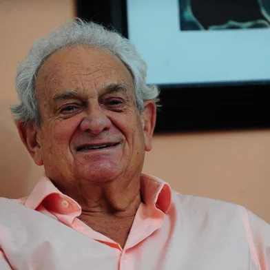 CAXIAS DO SUL, RS, BRASIL, 25/09/2023. Francisco Michielin é médico e escritor. Em 2023, ele foi escolhido como Patrono na 39ª Feira do Livro. (Porthus Junior/Agência RBS)<!-- NICAID(15550708) -->