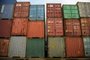 CAXIAS DO SUL, RS, BRASIL, 16/08/2016. Ambiental do Porto Seco / Estação Aduaneira, mostrando os containers. Matéria sobre a influência da variação do dólar na economia de exportação. (Diogo Sallaberry/Agência RBS)<!-- NICAID(12382102) -->
