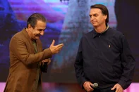 BOLSONARO PARTICIPA DO CULTO DE SILAS MALAFAIARJ - BOLSONARO/MALAFAIA/CULTO - POLÍTICA - O pastor Silas Malafaia e o presidente eleito, Jair Bolsonaro (PSL), durante Culto da   Palavra no templo sede da Assembleia de Deus Vitória em Cristo, no bairro da Penha, zona   norte do Rio, na noite desta terça-feira, 30.     30/10/2018 - Foto: WILTON JUNIOR/ESTADÃO CONTEÚDOEditoria: POLÍTICALocal: RIO DE JANEIROIndexador: WILTON JUNIORFonte: ESTADÃO CONTEÚDOFotógrafo: ESTADÃO CONTEÚDO<!-- NICAID(13809621) -->