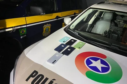 Foragida da Justiça gaúcha é presa durante abordagem na BR-101, em Santa Catarina<!-- NICAID(15968637) -->