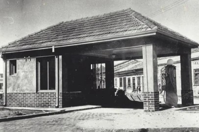 Primeiro posto Ipiranga, em Rio Grande, inaugurado em 1938<!-- NICAID(15450168) -->