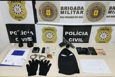 Um dos apenados que fugiu da Associação de Proteção e Assistência aos Condenados (APAC) de Passo Fundo em 13 de Setembro foi preso nessa quinta-feira (28), em Carazinho, no norte do RS. <!-- NICAID(15637028) -->