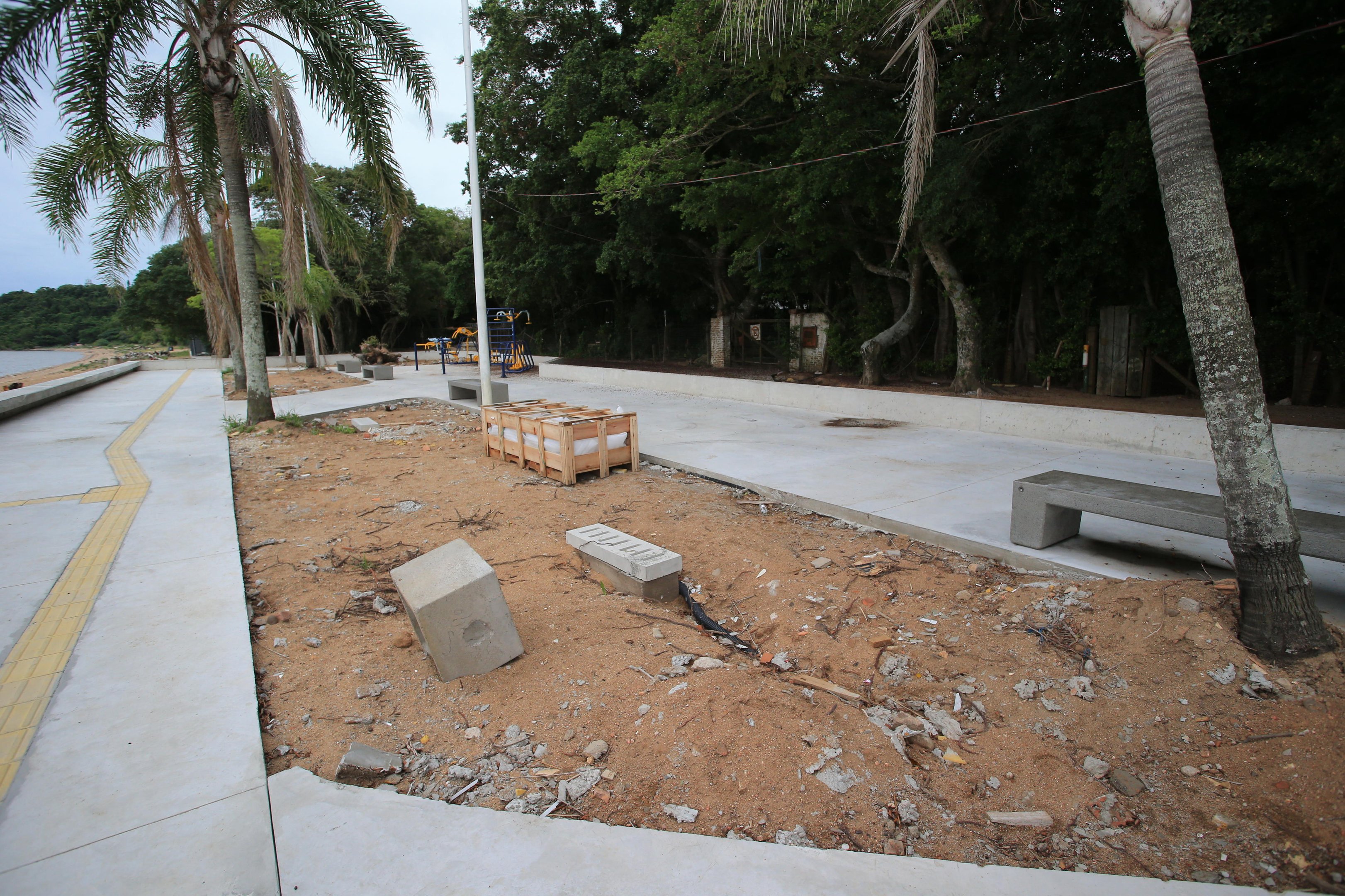 Conclus&atilde;o da revitaliza&ccedil;&atilde;o da orla de Ipanema &eacute; prorrogada novamente, para o primeiro trimestre de 2026