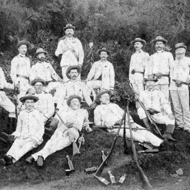 Atiradores de Linha Imperial, em Nova Petrópolis, no final do século XIX. <!-- NICAID(15919354) -->