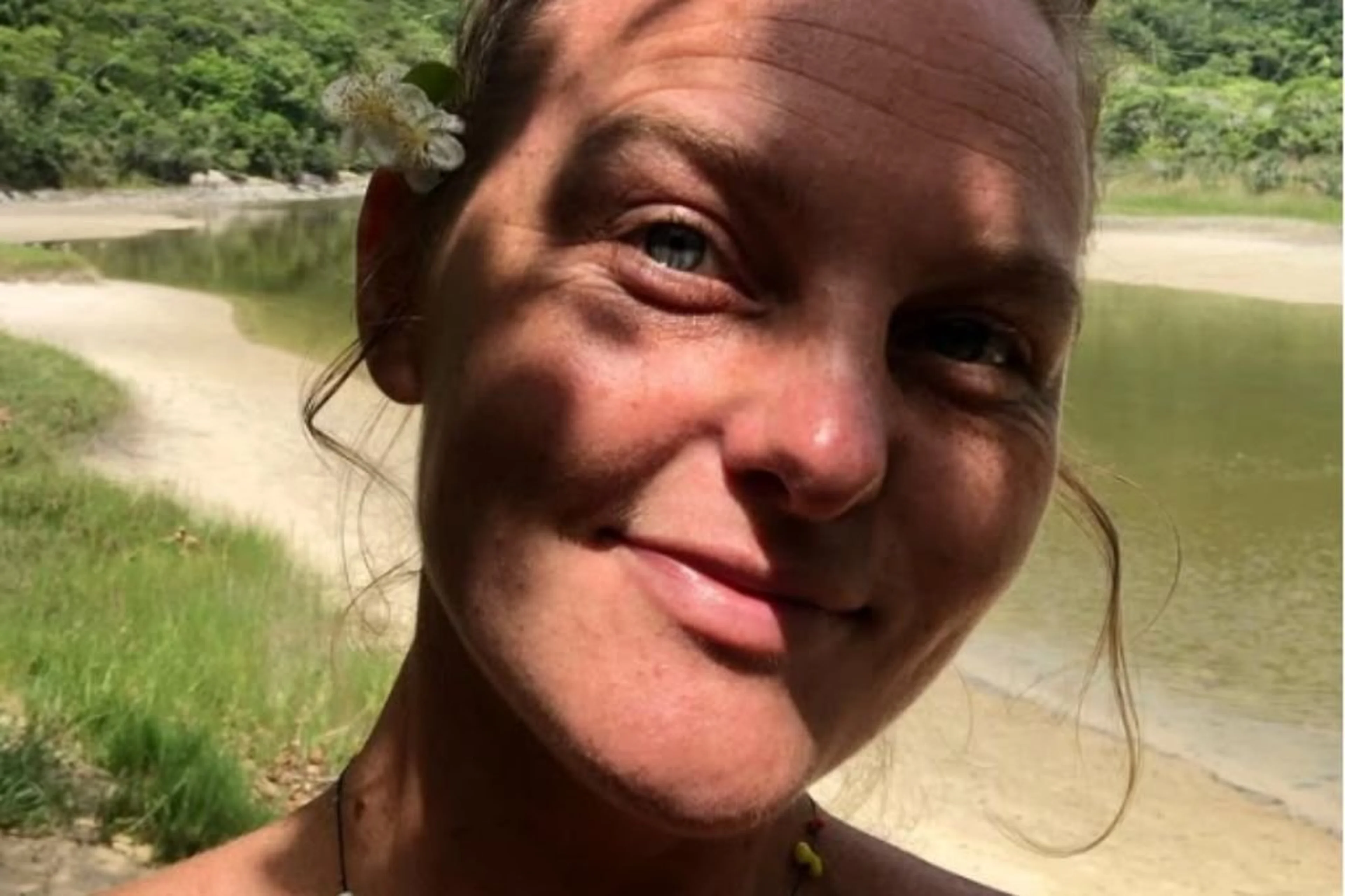 Reprodução/@afadafabi