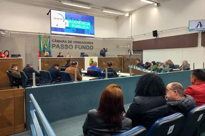 Audiência pública discute subsídio do transporte coletivo em Passo Fundo<!-- NICAID(16062203) -->