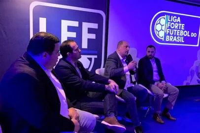 Reunião da LFF , liga forte futebol , lff, liga<!-- NICAID(15198587) -->