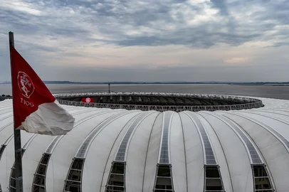 PORTO ALEGRE, RS, BRASIL, 19-08-2025: Imagens áreas do estádio Beira Rio no dia que antecede o confronto decisivo contra o Flamengo pela Copa Libertadores. Foto: Renan Mattos / Agência RBS<!-- NICAID(16105278) -->