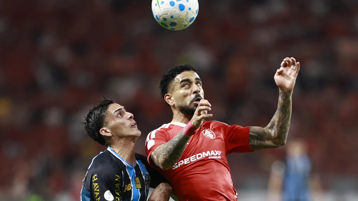 Em Gre-Nal de poucas emoções, Inter e Grêmio empatam e decidirão vaga