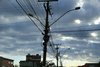 Avenida Nestor de Moura Jardim, em Guaíba, também teve os cabos revisados