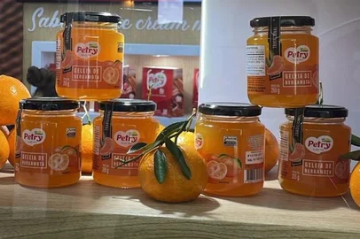 Geleia de Bergamota da Petry<!-- NICAID(16107877) -->