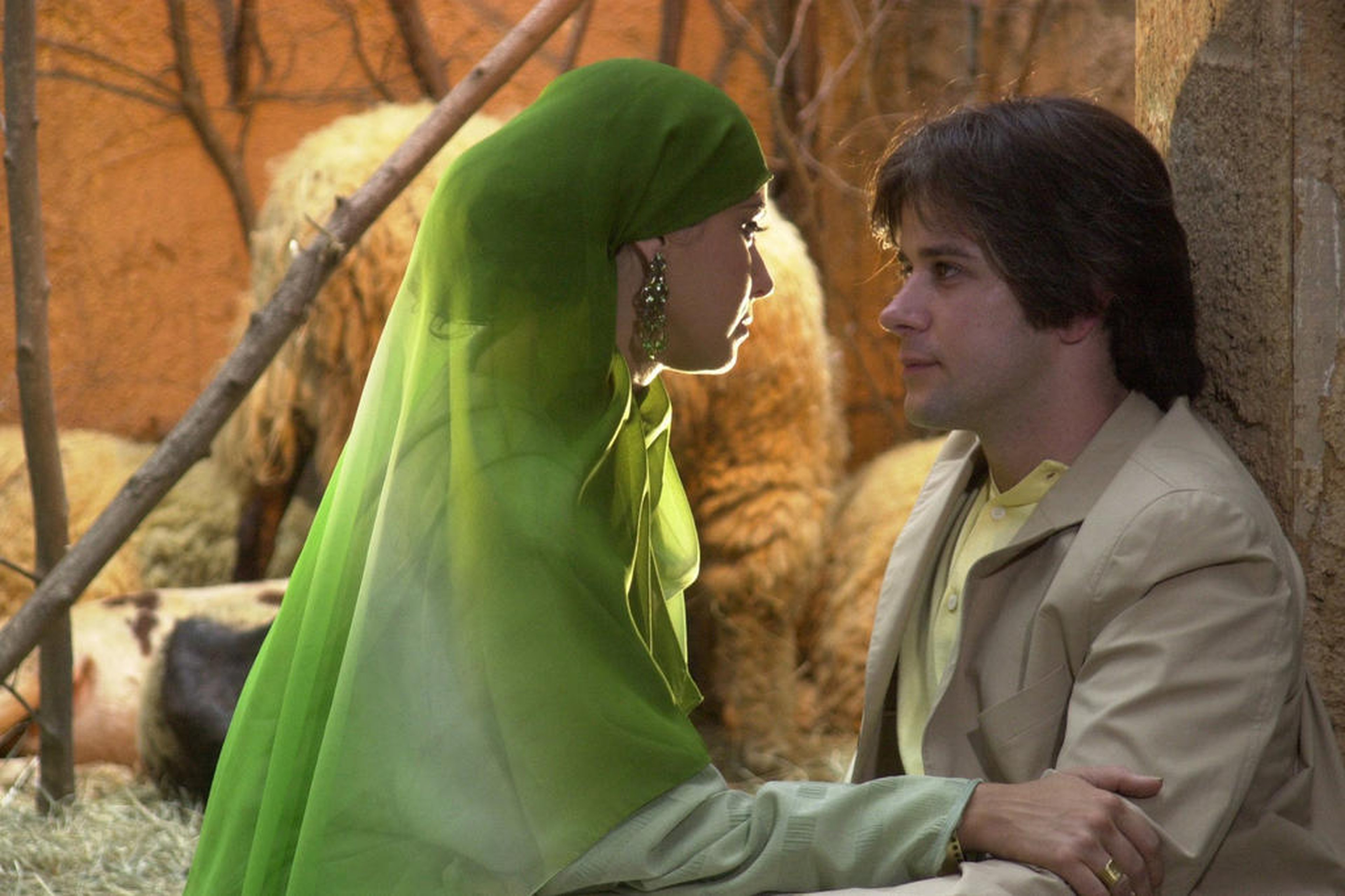 Клон чем все закончилось. Хьюго авалос чэнон. Джованна антонелли клон жади и саид. Джованна антонелли клон жади и саид. Джованна антонелли и саид.