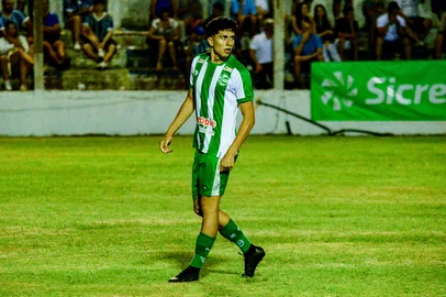 Centroavante Pedro Santos da equipe sub-17 do Juventude.<!-- NICAID(15992343) -->