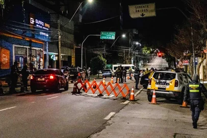 Mais de 400 motoristas já foram autuados por dirigir embrigaados em Caxias neste ano<!-- NICAID(16090093) -->