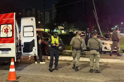 Ipiranga x Frei Germano, acidente entre dois carros