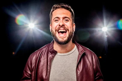 Maurício Meirelles apresenta o espetáculo de Stand-up Comedy "Webbullying Geração Z" no Araújo Vianna.<!-- NICAID(15730645) -->