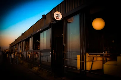 ISOJ Nikkei Sushi Bar no BarraShoppingSul<!-- NICAID(15864292) -->