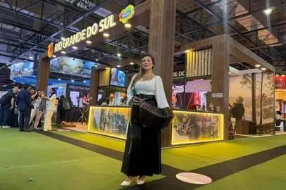 Patrona dos Festejos Farroupilhas, Marianita Ortaça representa a cultura gaúcha em feira de turismo da América Latina<!-- NICAID(16266468) -->