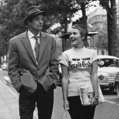Jean-Paul Belmondo e Jean Seberg atuando no filme de Jean-Luc Godard , Acossado .#PÁGINA: 4Material não veio Fotógrafo: não consta<!-- NICAID(631195) -->