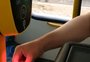 Uso de QR Code para pagamento em ônibus sem cobrador começa a ser testado em Porto Alegre 