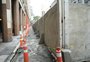 Entenda por que há muros de concreto em volta do canteiro de obras de revitalização do Centro Histórico