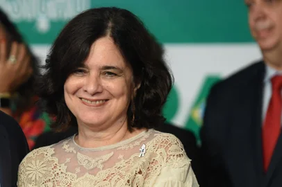 LULA ANUNCIA NOVOS NOMES PARA MINISTÉRIOSDF - LULA/ANUNCIA NOVOS NOMES PARA MINISTÉRIOS - POLÍTICA - Foto, Presidente Lula com Nísia Trindade  Ministra da Saúde.  Nesta quinta (22) o Presidente eleito Luiz Inácio Lula da Silva anunciou novos nomes para compor o quadro ministerial de seu governo. 22/12/2022 - Foto: TON MOLINA/FOTOARENA/FOTOARENA/ESTADÃO CONTEÚDOEditoria: POLÍTICALocal: BRASÍLIAIndexador: TON MOLINAFonte: 2313154Fotógrafo: FOTOARENA<!-- NICAID(15302550) -->