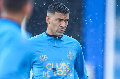O zagueiro Balbuena em treino do Grêmio no CT Luiz Carvalho.<!-- NICAID(16215244) -->
