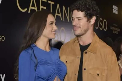 José Loreto e Rafa Kalimann assumem namoro em show de Caetano Veloso<!-- NICAID(15169260) -->