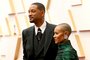 HOLLYWOOD, CALIFORNIA - MARCH 27: (L-R) Will Smith and Jada Pinkett Smith attend the 94th Annual Academy Awards at Hollywood and Highland on March 27, 2022 in Hollywood, California.   Mike Coppola/Getty Images/AFP (Photo by Mike Coppola / GETTY IMAGES NORTH AMERICA / Getty Images via AFP)<!-- NICAID(15053015) -->