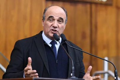 Fernando Gomes / Divulgação / ALRS Zé Nunes (PT), deputado estadual reeleito para o quarto mandato<!-- NICAID(16380591) -->
