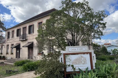 Casa Fiori, de 1913, comércio em Vila Flores, na Serra.<!-- NICAID(16173927) -->