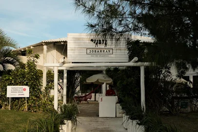 20BARRA9 Bali Hai, na praia de Atlântida em Xangri-lá.<!-- NICAID(16219130) -->