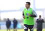 Marlon faz primeiro treino físico no CT do Grêmio após lesão