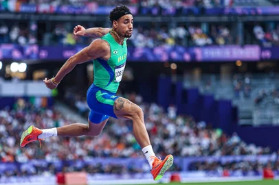 2024.08.09 - Jogos Olímpicos Paris 2024 - Atletismo - Salto triplo. Almir Júnior. Foto: Wander Roberto/COB/Divulgação<!-- NICAID(15837213) -->