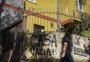 "Casa vazia. Já roubada": proprietária de imóvel em Porto Alegre apela a recados para ladrões