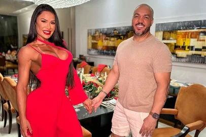 Gracyanne Barbosa e Belo<!-- NICAID(15742201) -->