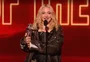 Madonna leva o prêmio de Artista do Ano no VMA 2026