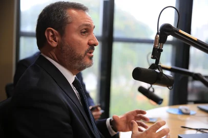Porto Alegre, RS, Brasil - Diretor Geral da Polícia Federal, Andrei Rodrigues, na imagem participando do Gaúcha Atualidade da Rádio Gaúcha.Indexador: Jeff Botega<!-- NICAID(15389179) -->